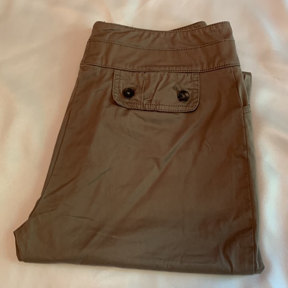 IRIS Shorts, Size Small, Please See Measurements - Picture 15 of 15